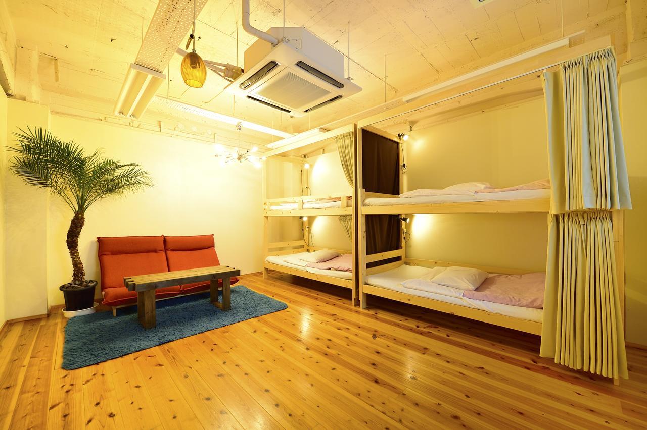 Hostel Chill Out Osaka Exteriör bild